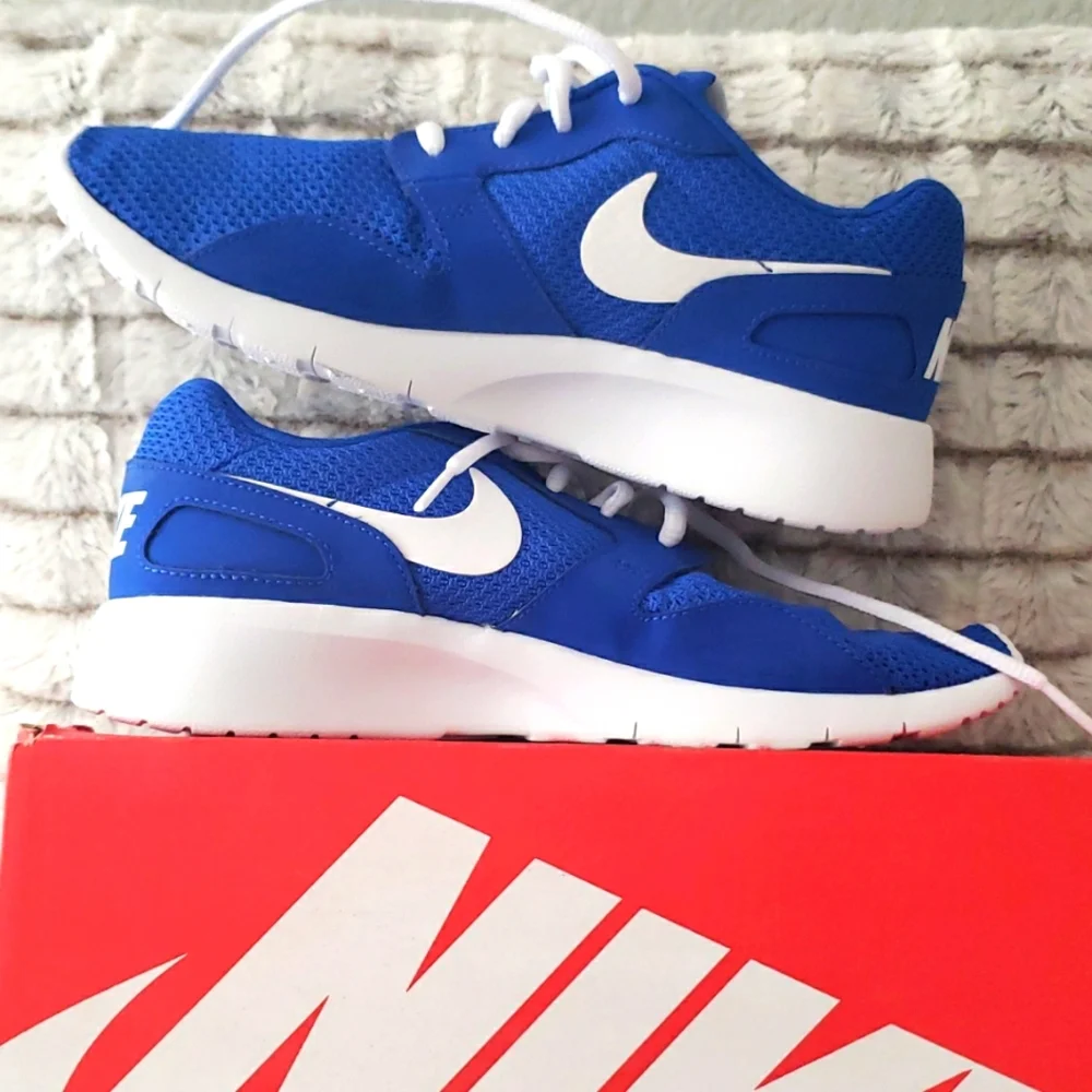 Nike Youth sneakers - Picture 7 of 12